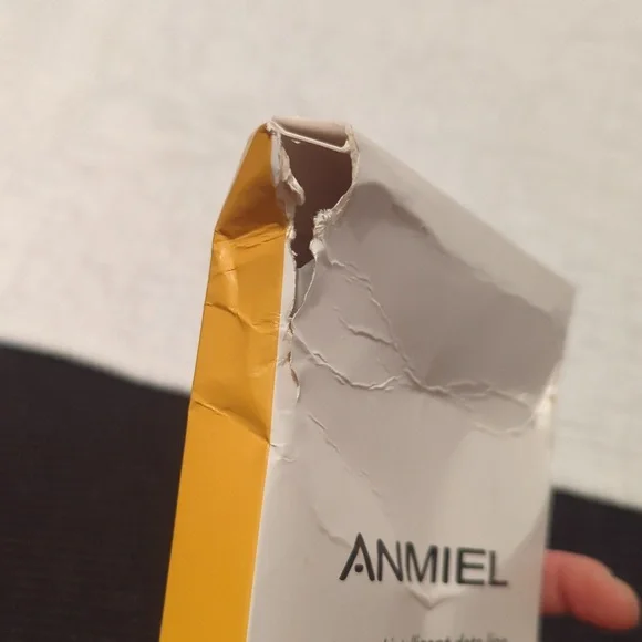 BNIB Micro USB (charging cable) - Picture 4 of 4